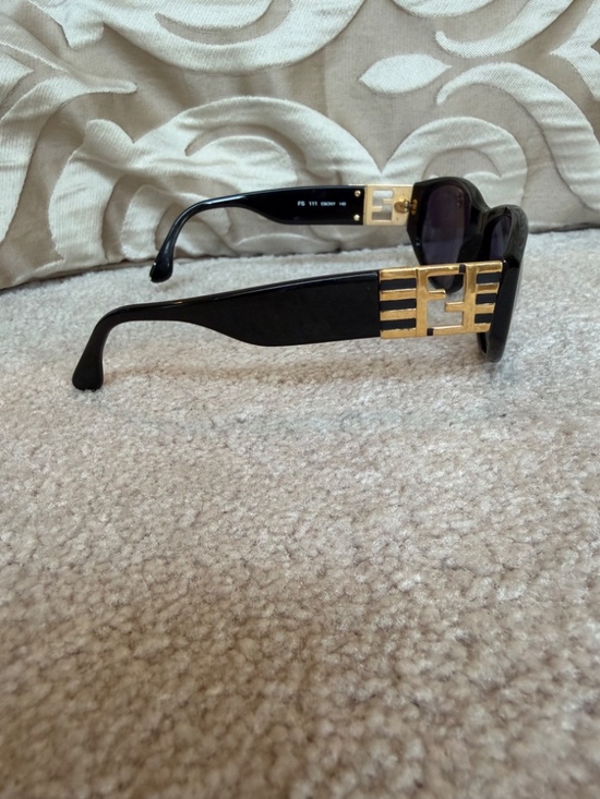 Fendi Vintage Y2K Sunglasses FS 111 Ebony Black Gold FF Logo Made in Italy main image 5